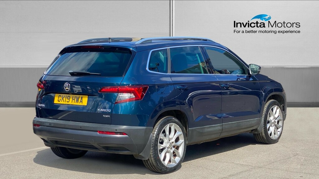 Skoda Karoq Edition Blue #3