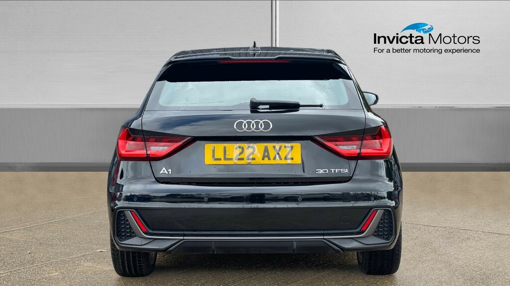 Audi A1 S Line LL22AXZ Black #4