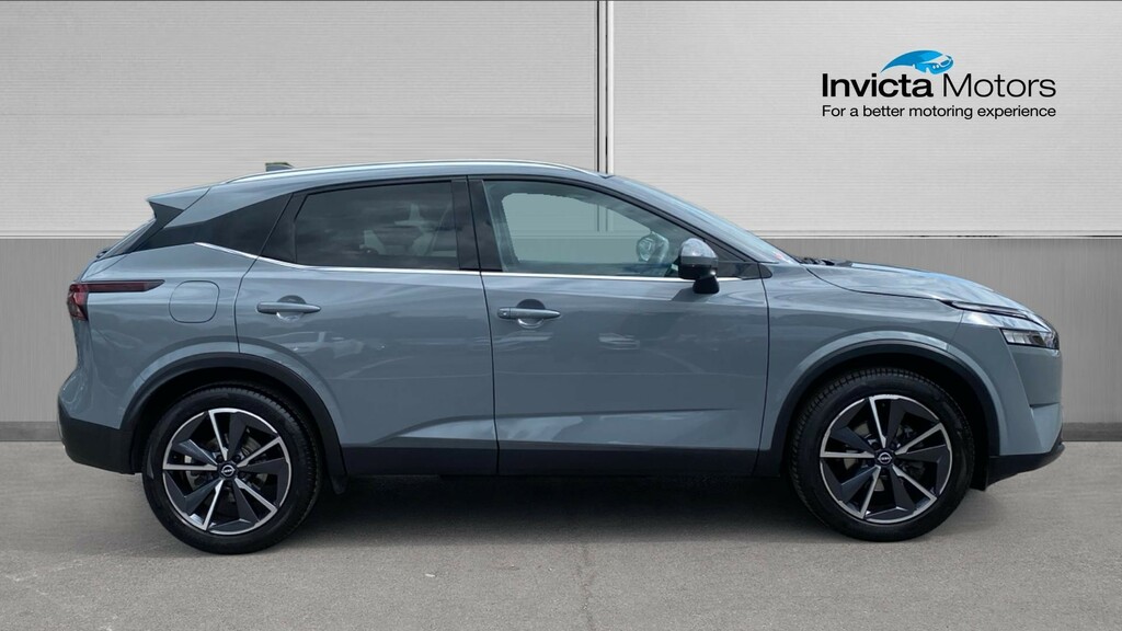 Nissan Qashqai Mh 158 Tekna LT23CKE Grey #2