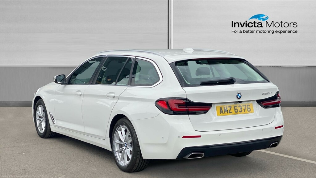 BMW 5 Series Mht Se White #5