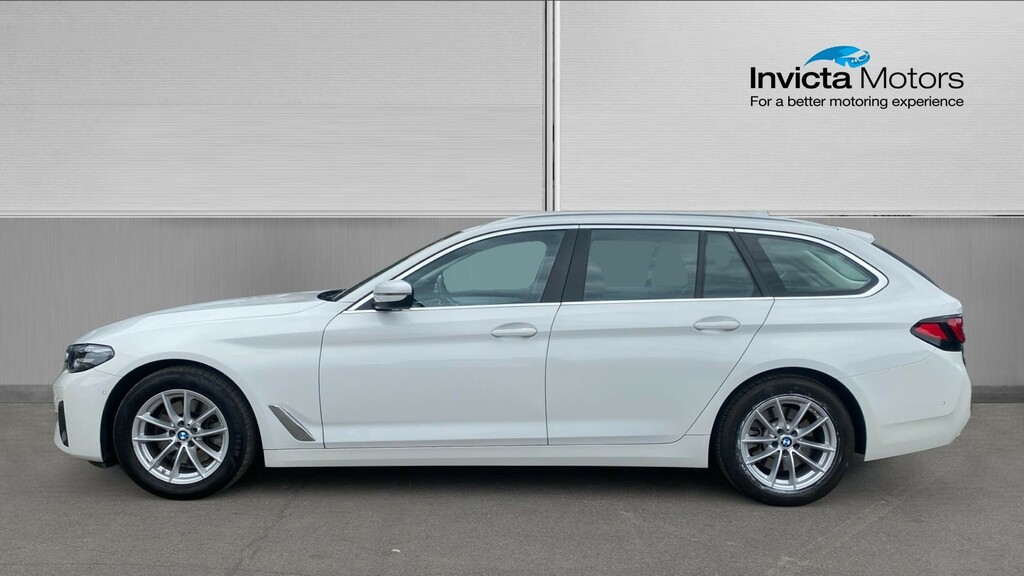 BMW 5 Series Mht Se White #6