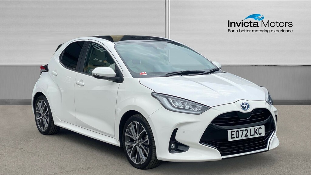Toyota Yaris Excel White