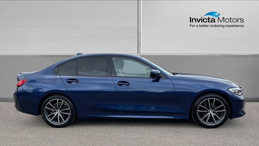BMW 3 Series Sport YB69WNH Blue #2