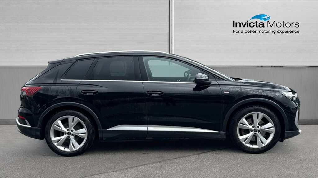 Audi Q4 E Tron S Line ND73UWZ Black #2