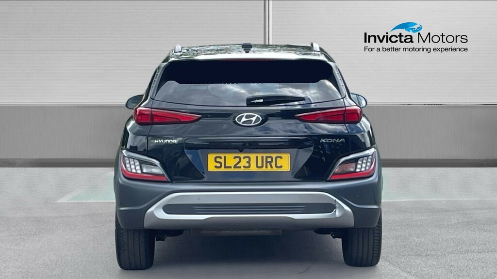 Hyundai Kona Premium Black #4