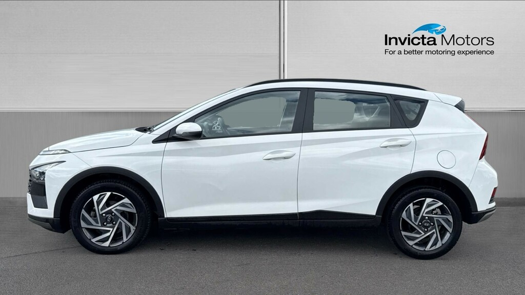 Hyundai Bayon Advance White #6