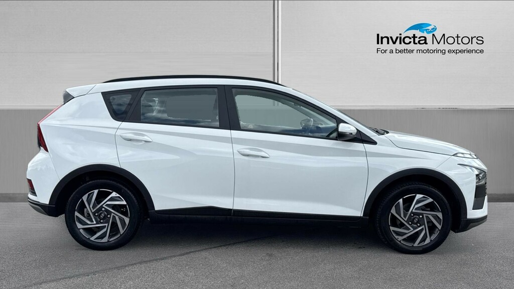 Hyundai Bayon Advance White #2