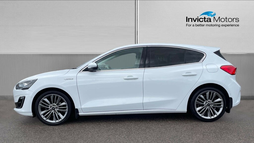 Ford Focus Vignale YR70XCA White #6