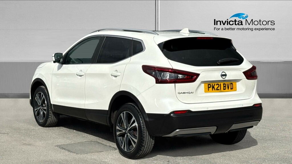 Nissan Qashqai N-connecta PK21BVD White #5