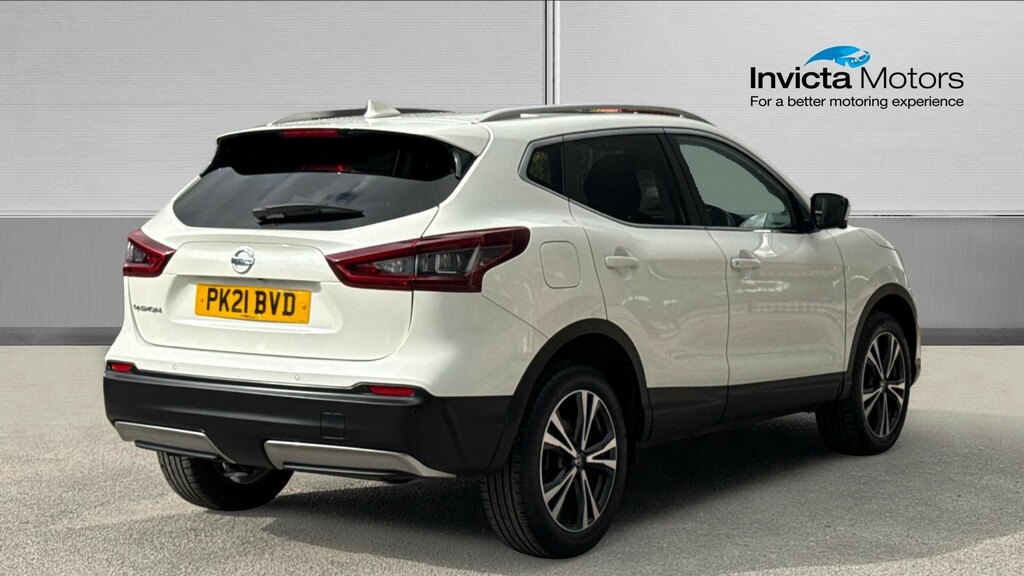 Nissan Qashqai N-connecta PK21BVD White #3