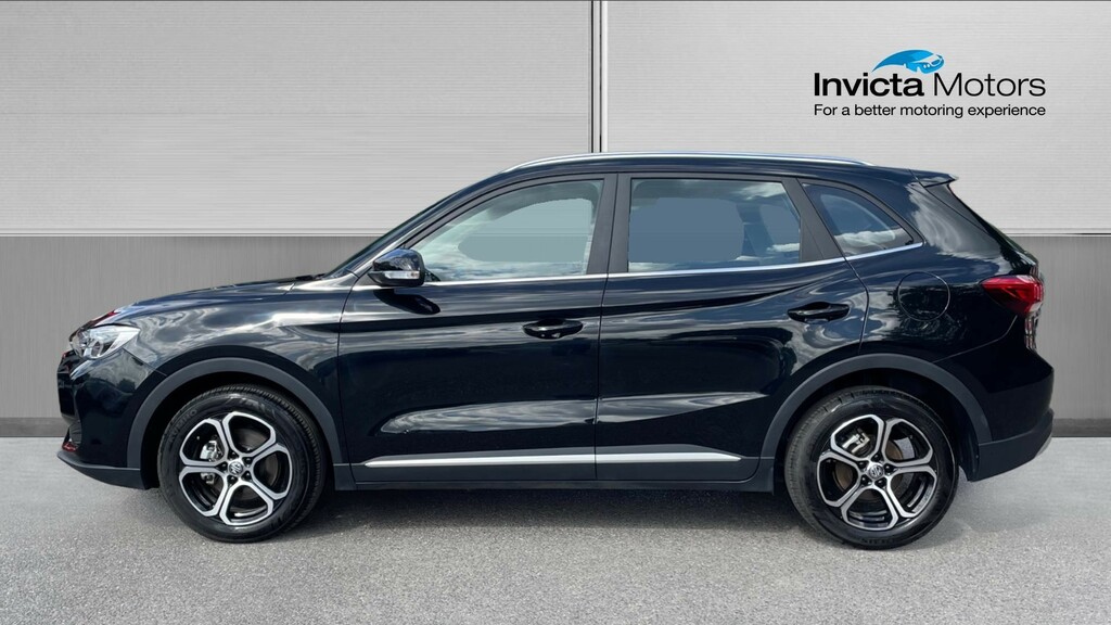 MG ZS Se Black #6