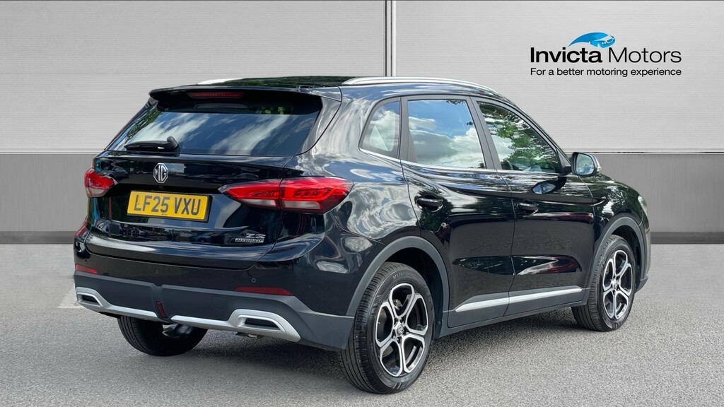 MG ZS Se Black #3
