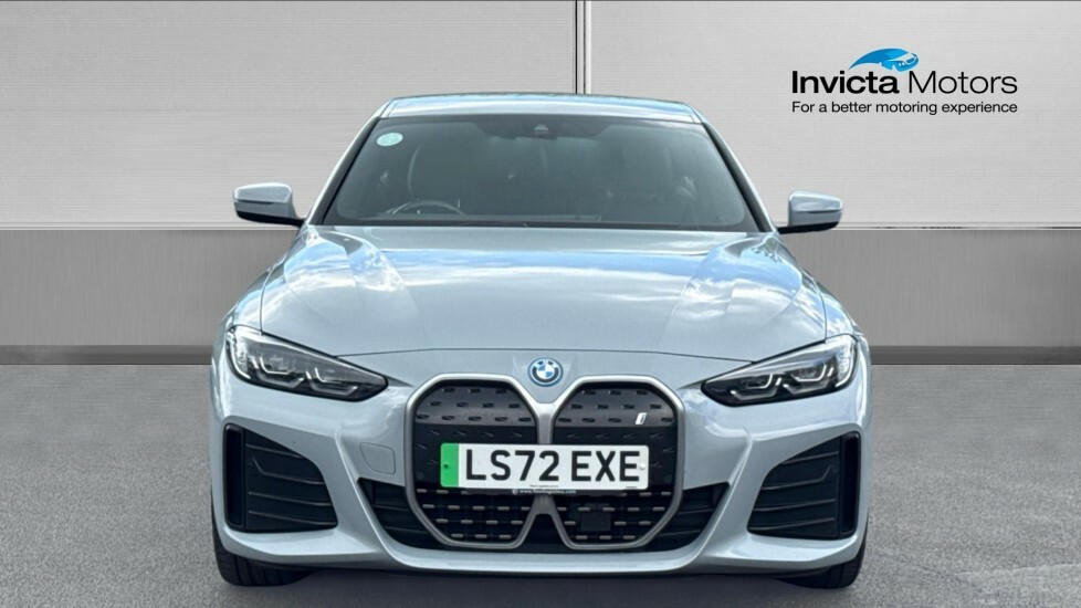 BMW i4 40 M Sport Grey #8