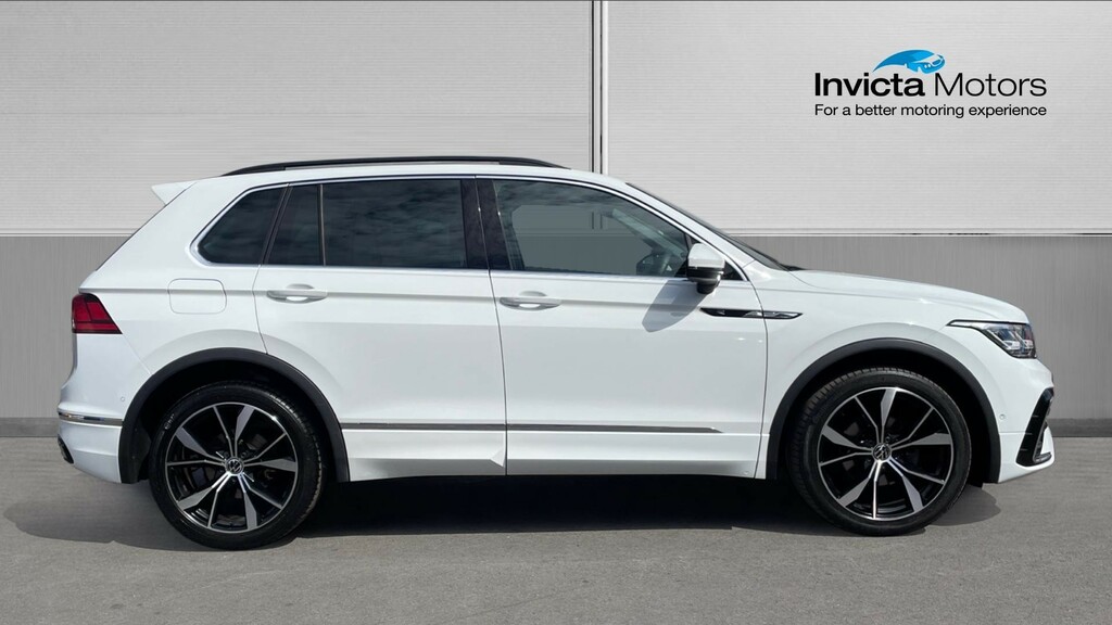 Volkswagen Tiguan R-line YD22KCJ White #2