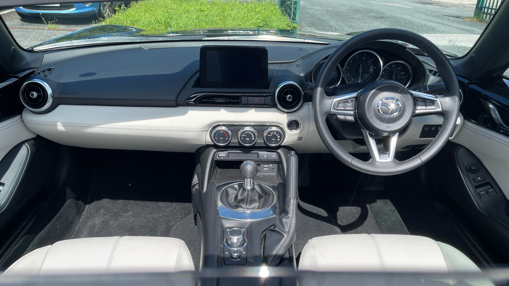 Mazda MX-5 RF 1.5 Skyactiv G Exclusive Line Convertible Petr Blue #11