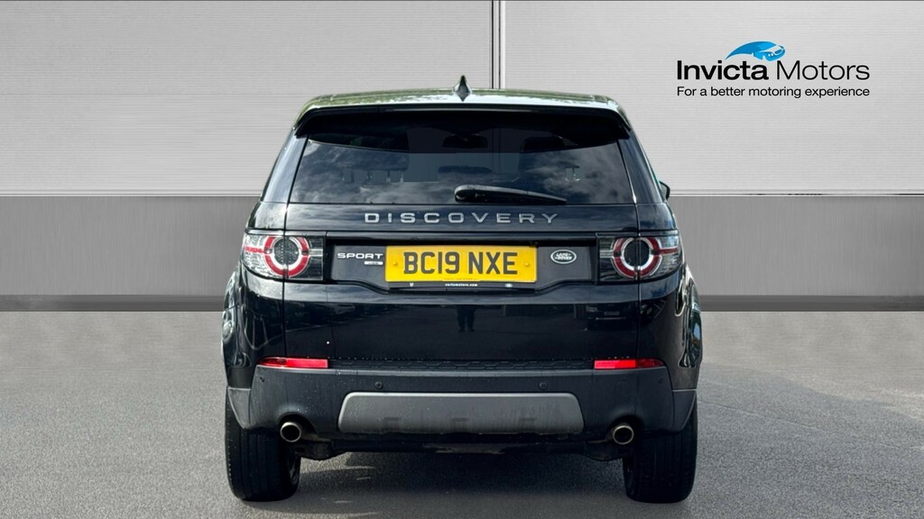 Land Rover Discovery Sport Landmark Black #4