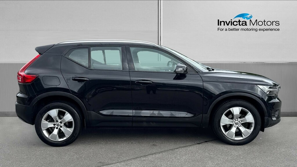 Volvo XC40 Suv Black #2