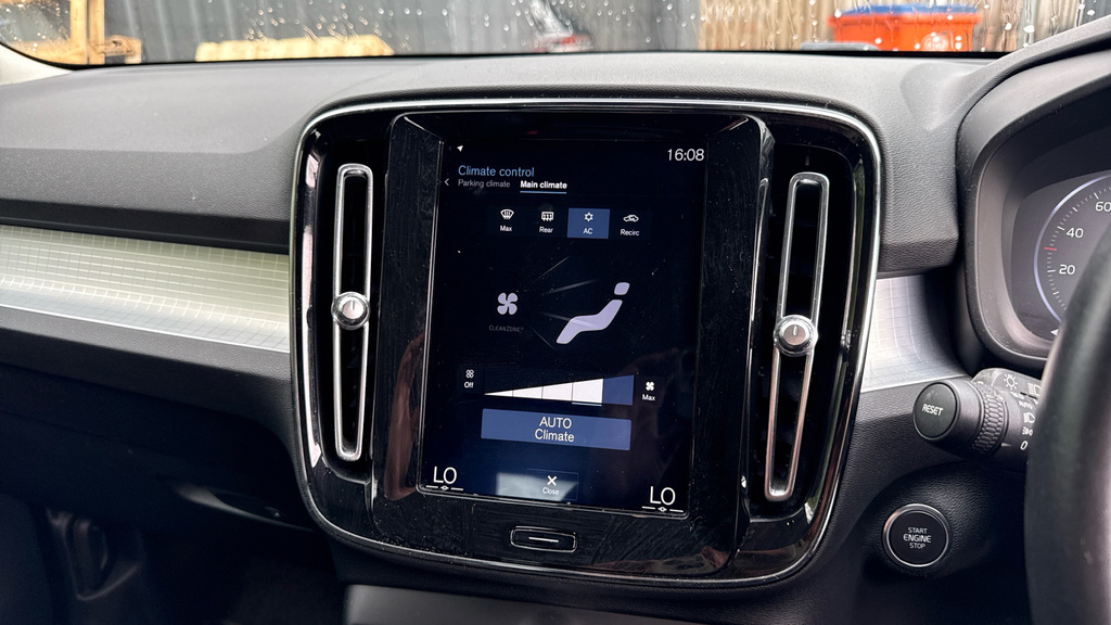 Volvo XC40 T4 Awd Inscription Pro Silver #31