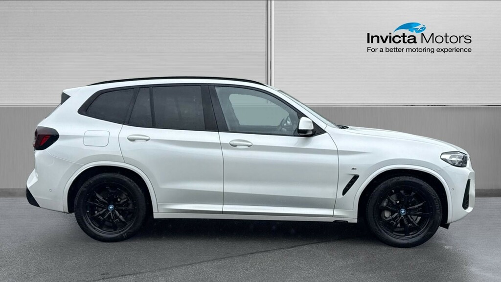 BMW iX3 M Sport White #2