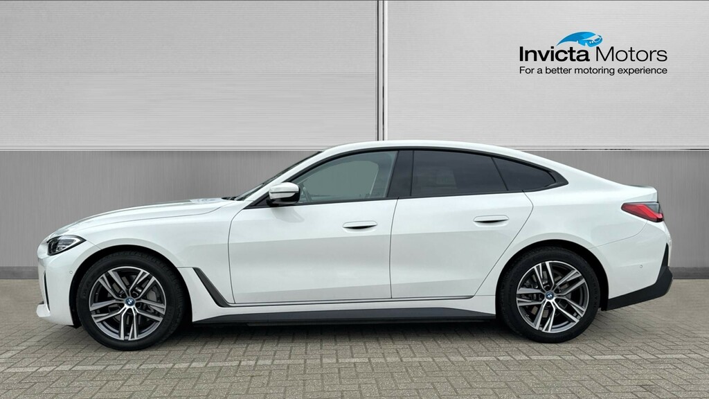 BMW i4 Sport White #6