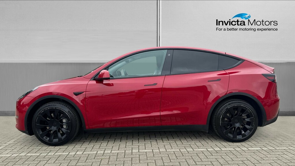 Tesla Model Y Long Range Awd LA23YBE Red #6