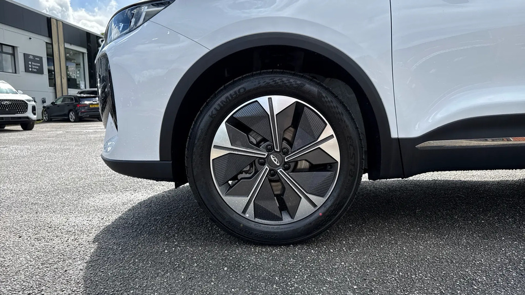 Chery Tiggo 7 1.6T Summit Dct Estate Black #16