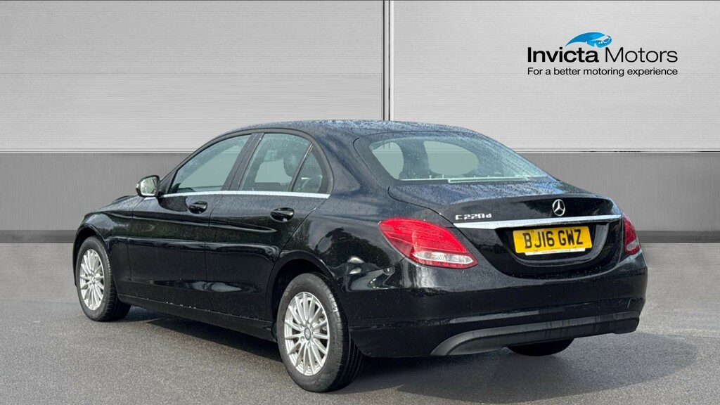 Mercedes-Benz C Class Se Black #5