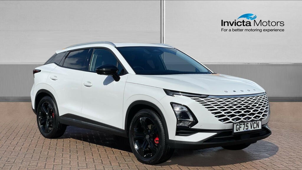 Omoda 5 Petrol Noble White
