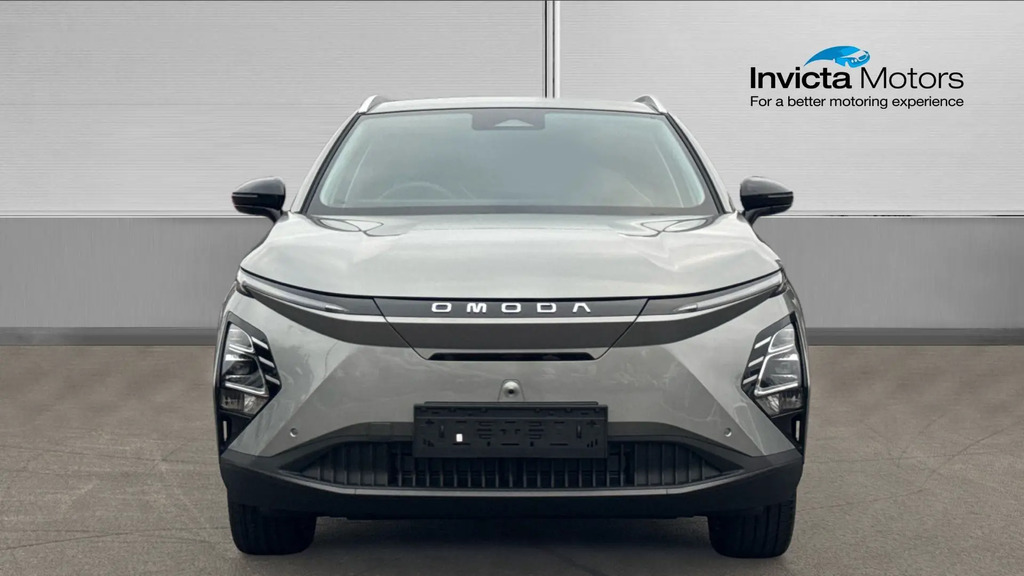 Omoda E5 155Kw Knight 61Kwh Silver #8