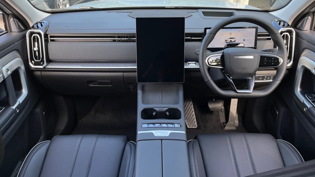 JAECOO 7 1.5T Shs Luxury Estate Black #10