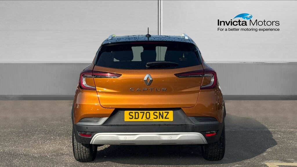 Renault Captur Iconic Black #4