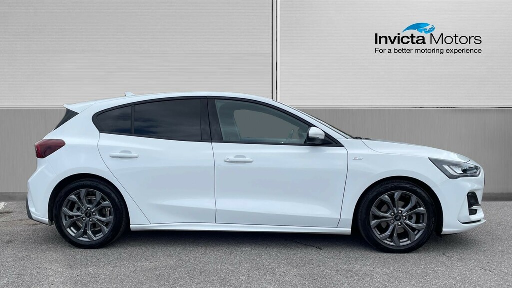 Ford Focus St-line EF25YPD White #2