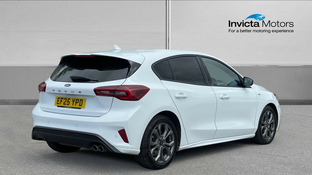 Ford Focus St-line EF25YPD White #3