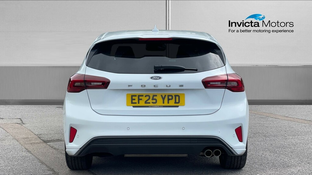 Ford Focus St-line EF25YPD White #4