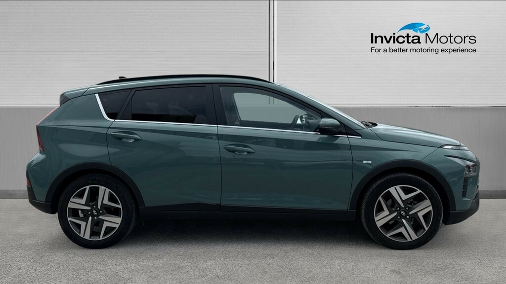 Hyundai Bayon Premium Green #2