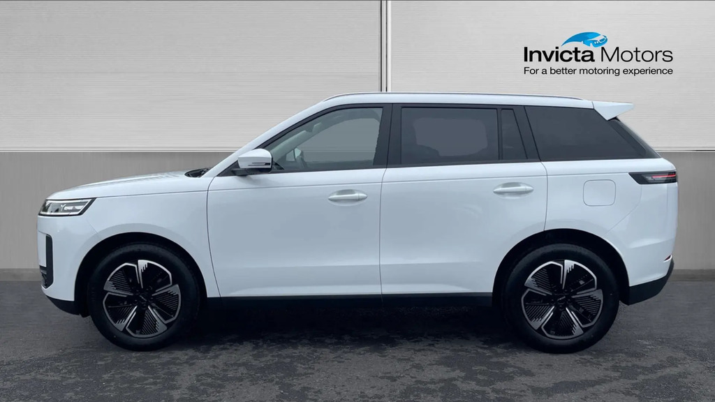 JAECOO 5 Petrol Luxury White #6