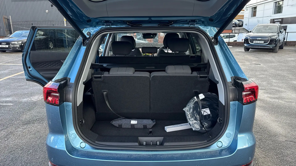 Chery Tiggo 8 1.5T Phev Aspire Dht Black #19