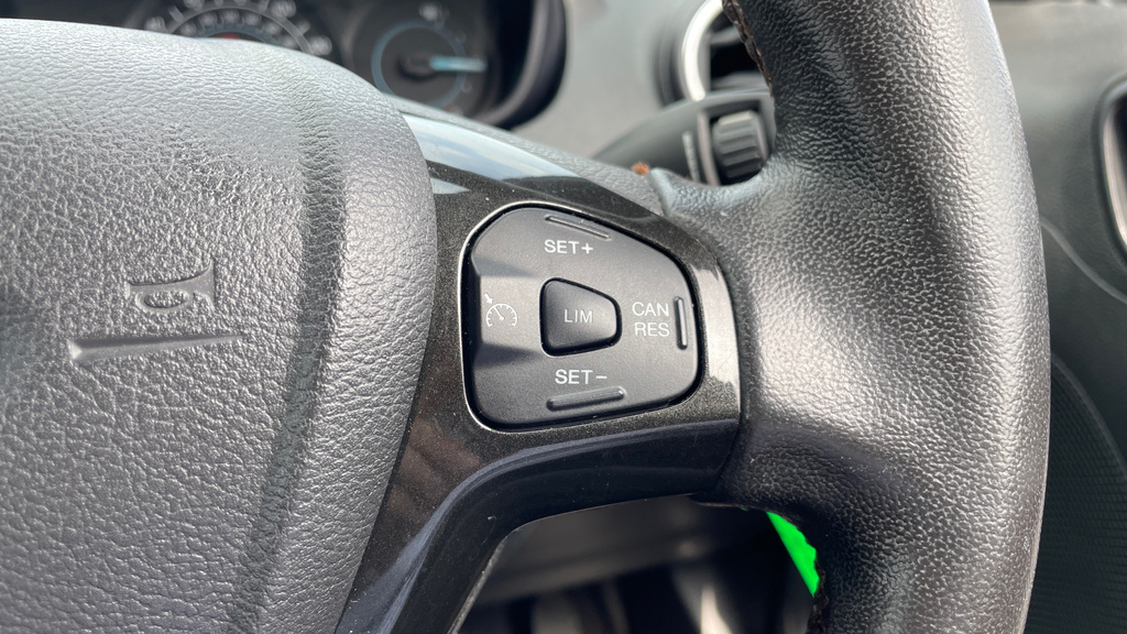 Ford KA+ 1.2L Zetec 2019 68 White #25