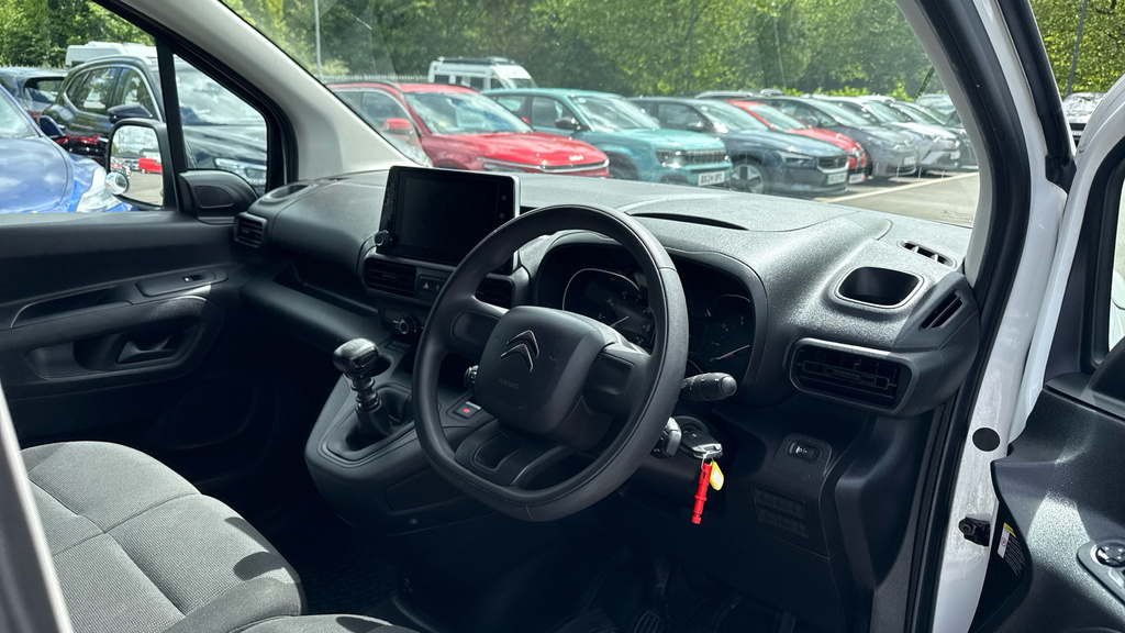 Citroen Berlingo Enterprise Pro White #9