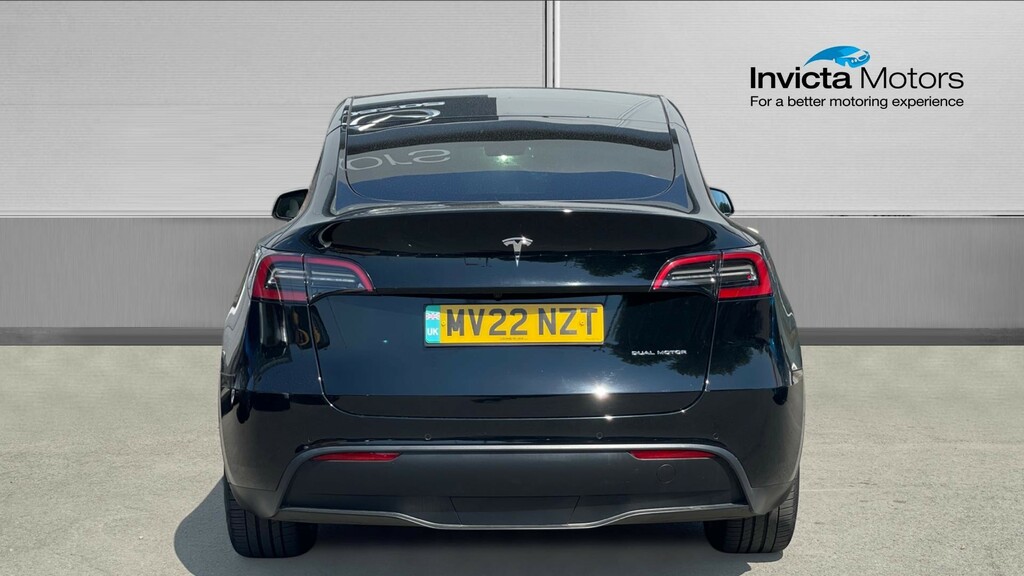 Tesla Model Y Long Range Awd MV22NZT Black #4