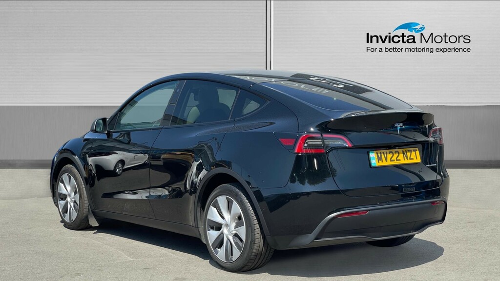 Tesla Model Y Long Range Awd MV22NZT Black #5