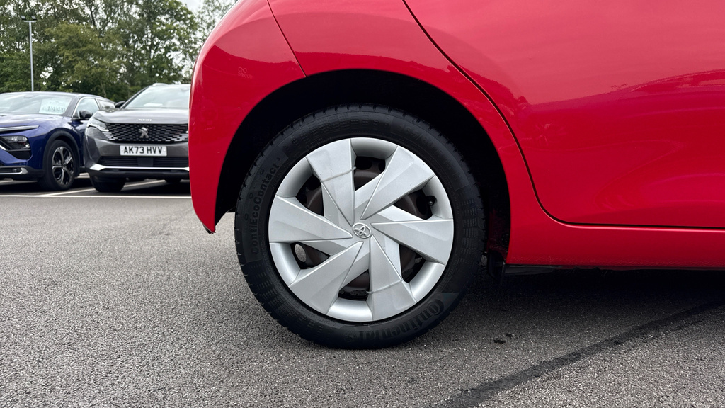 Toyota Aygo X X-press Grey #19