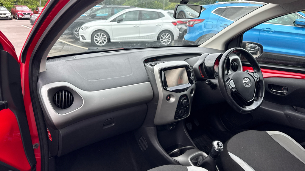 Toyota Aygo X X-press Grey #10