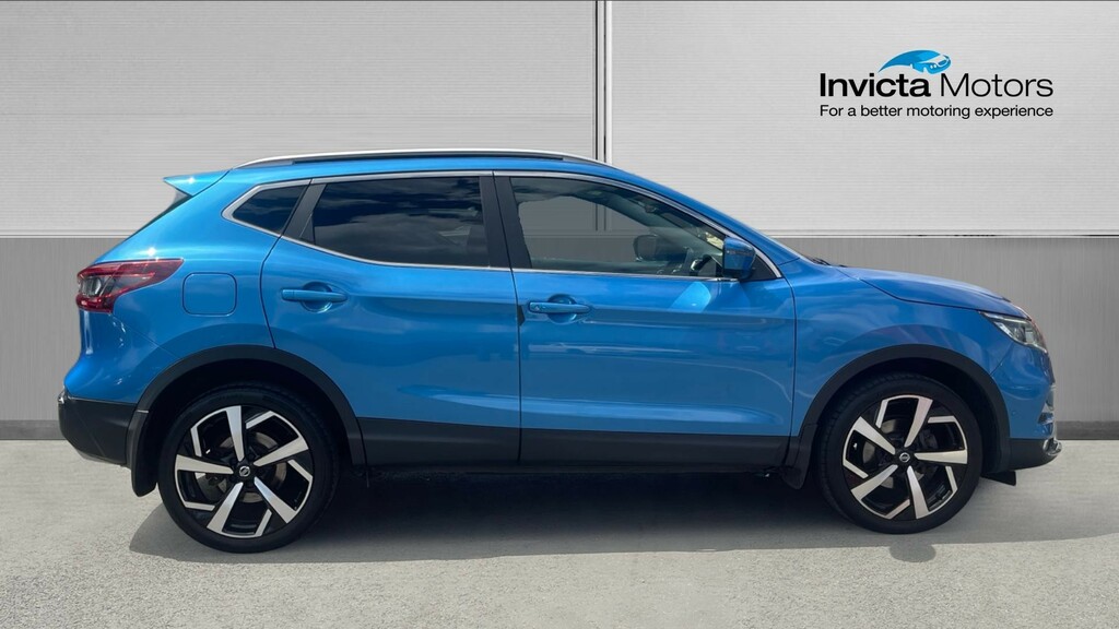 Nissan Qashqai Tekna DN70BPE Blue #2