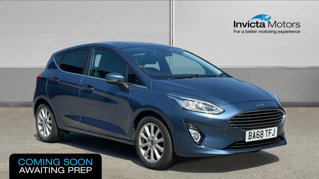 Ford Fiesta Titanium Blue