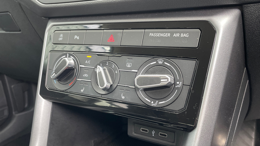 Volkswagen T-Cross Active Grey #23