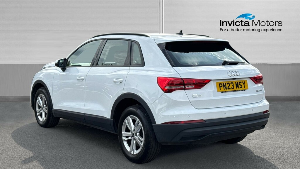 Audi Q3 Technik White #5