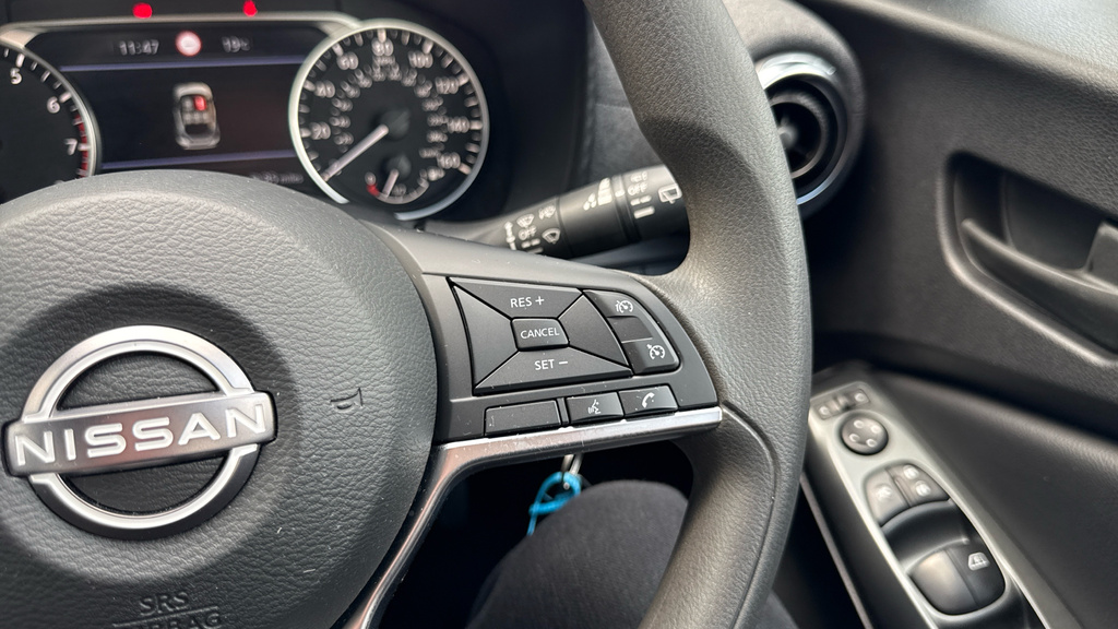 Nissan Juke 1.6 Hybrid Tekna Black #24