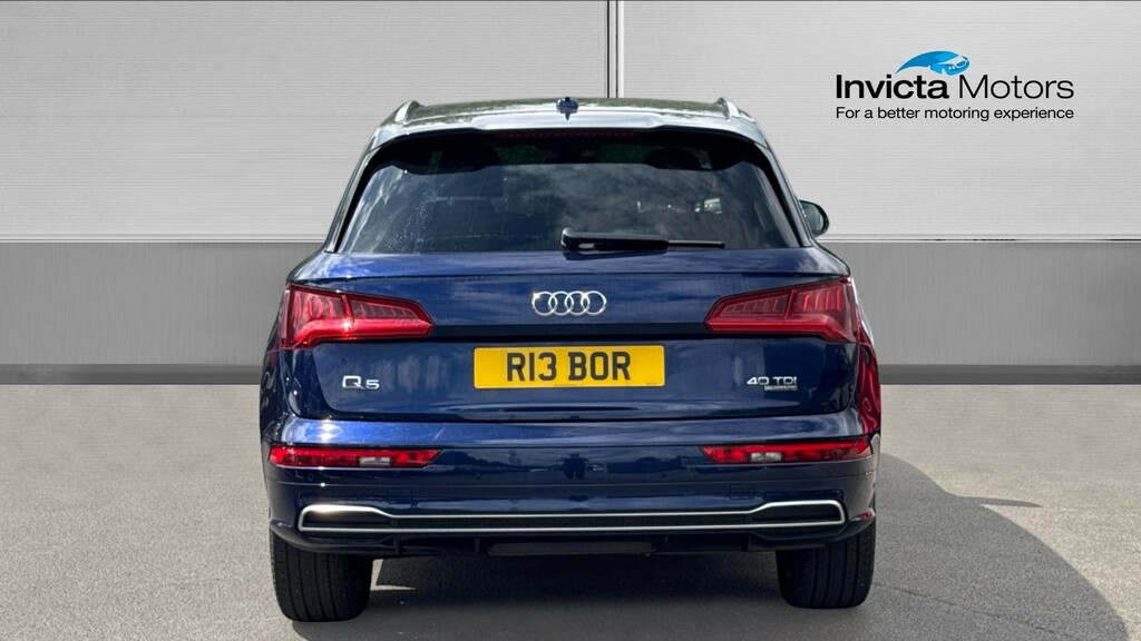 Audi Q5 S Line Blue #4