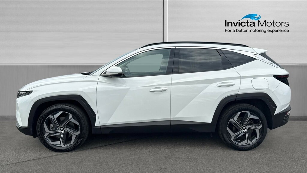 Hyundai Tucson Ultimate White #6